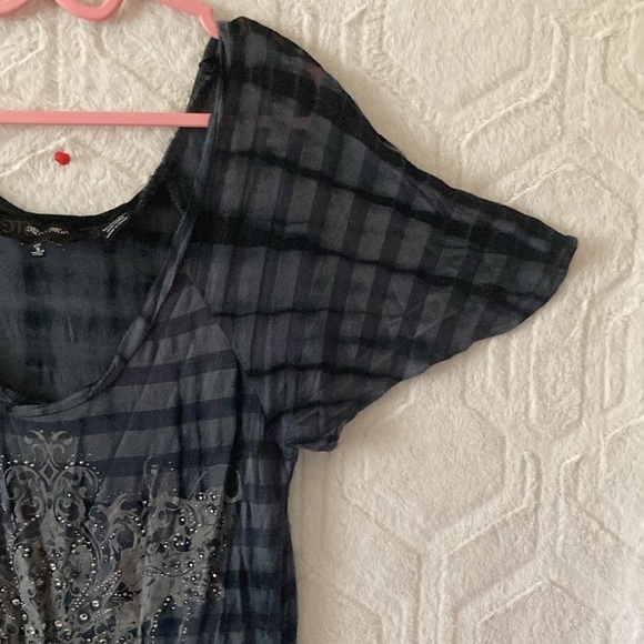 EUC Shot Sleeve Miss Me Top (Cute) - Picture 4 of 10